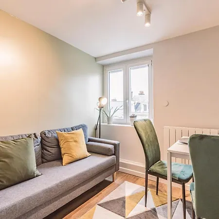 L'arc En Ciel, Face A La Cathedrale - 3d Apartment