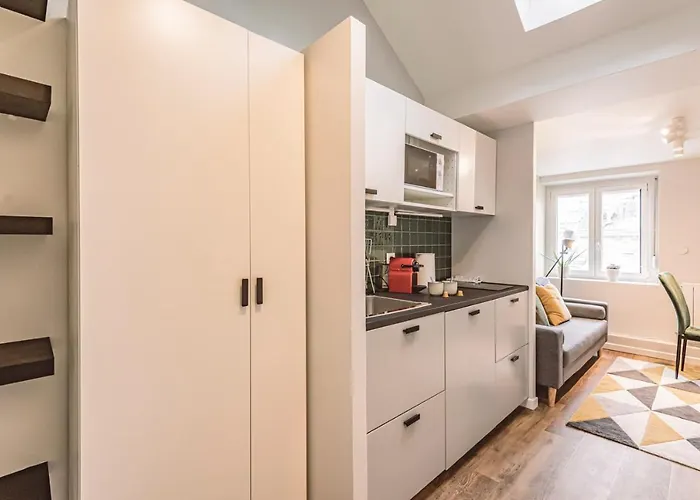 Apartamento L'arc En Ciel, Face A La Cathedrale - 3d Reims