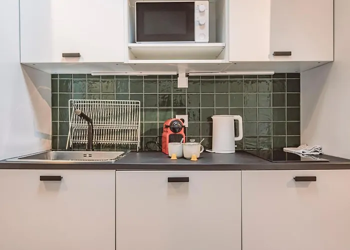 L'arc En Ciel, Face A La Cathedrale - 3d Reims