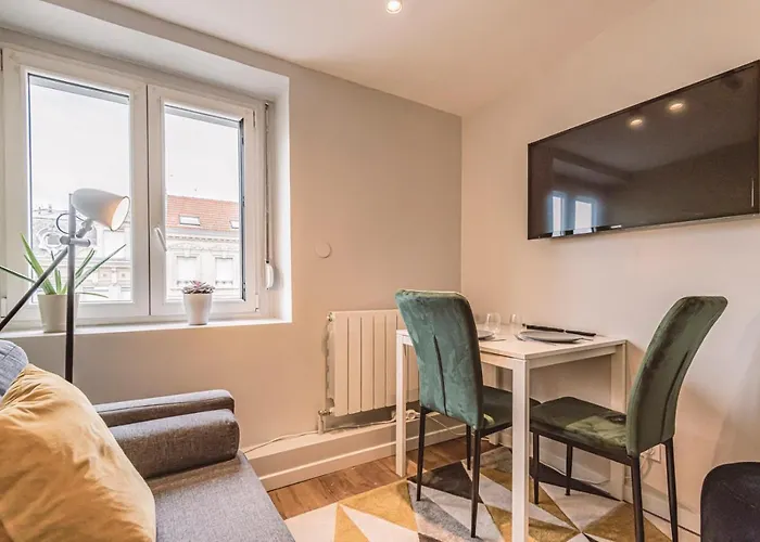 L'arc En Ciel, Face A La Cathedrale - 3d